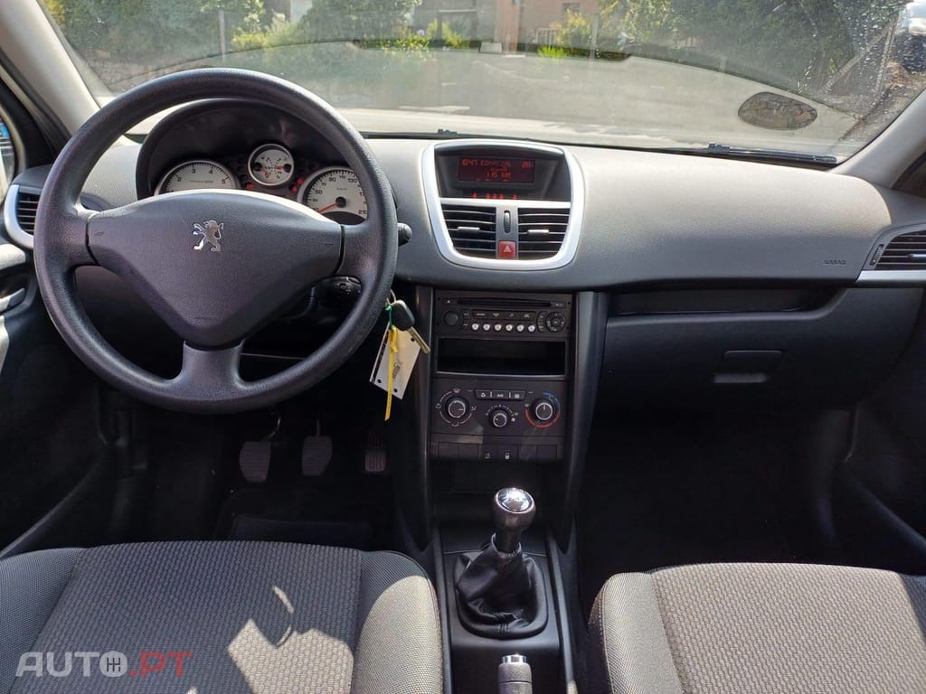 Peugeot 207 1.4 16V Active
