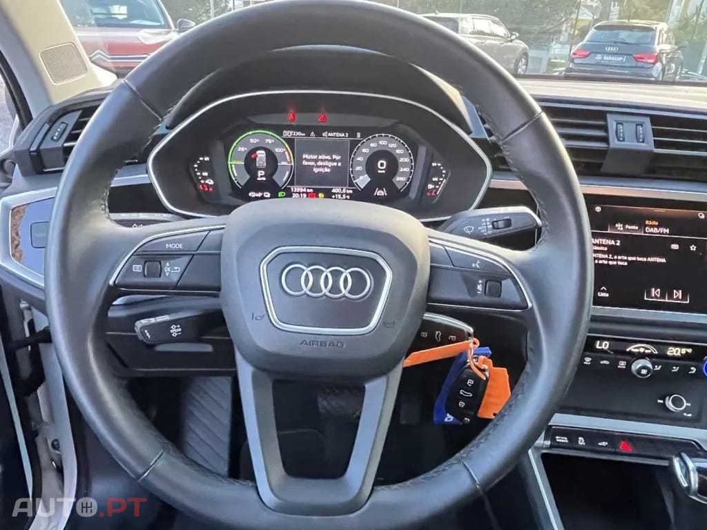 Audi Q3 45 TFSIe S tronic