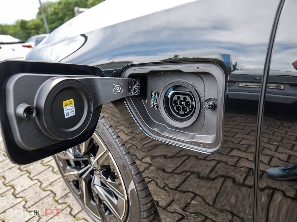 BMW 750 e xDrive