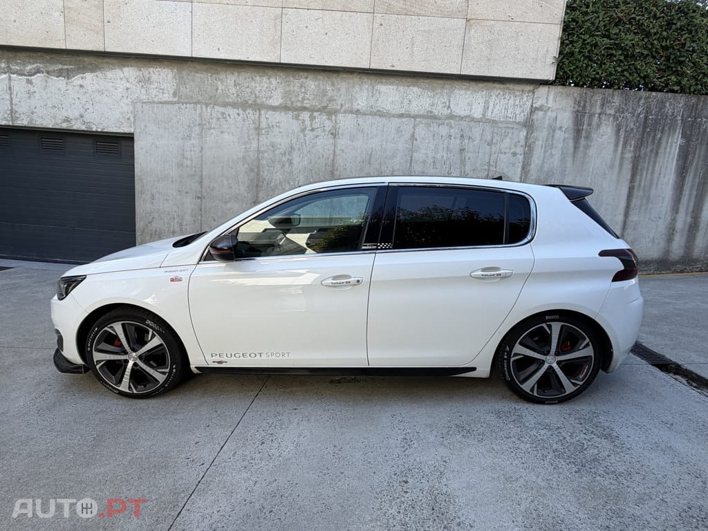 Peugeot 308 1.6 BlueHDi Allure J17