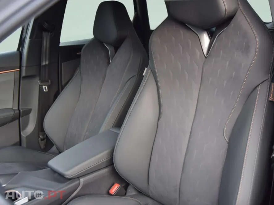 Cupra Terramar 1.5 e-Hybrid VZ DSG