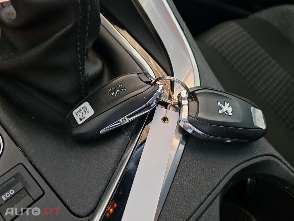 Peugeot 5008 BlueHDi 130 Active Business-Pack