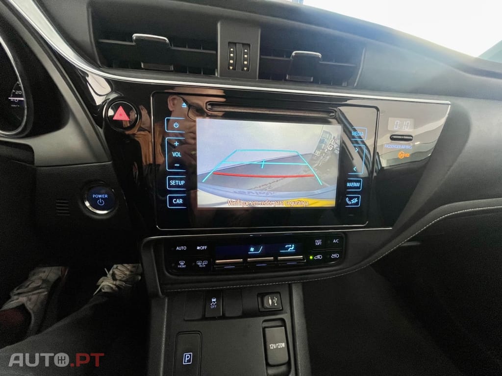 Toyota Auris 1.8 HSD Comfort