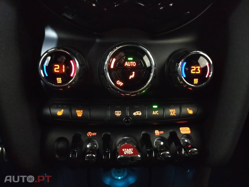 MINI Cooper Cooper Aut. JCW