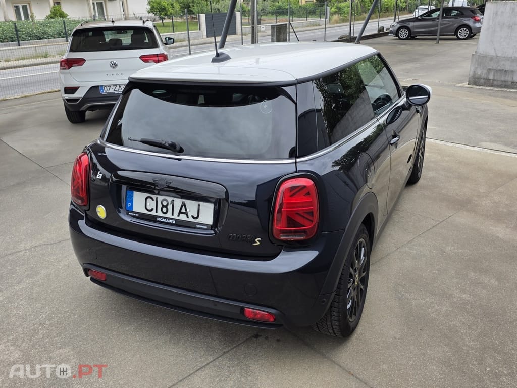 MINI Cooper Cooper E Classic S