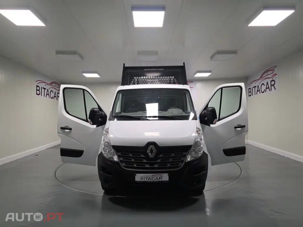 Renault Master 2.3 DCI 130CV BASCULANTE