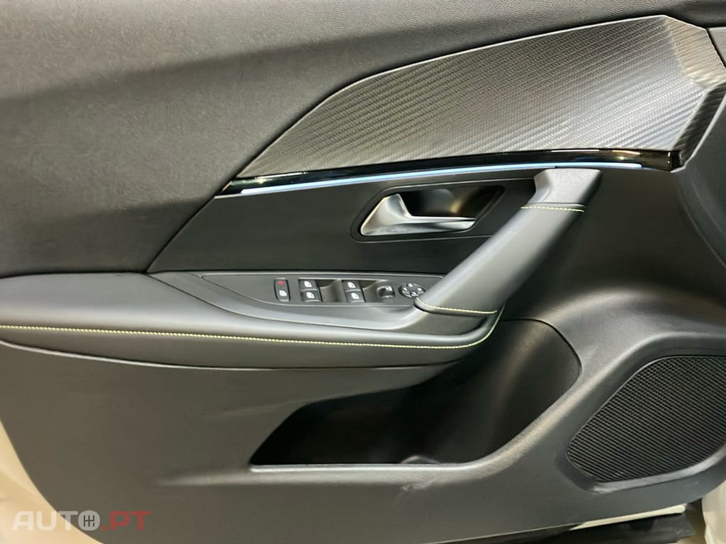Peugeot 2008 1.2 PureTech GT