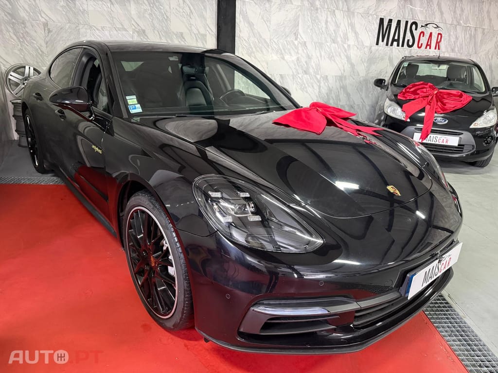 Porsche Panamera 4 E-Hybrid Plug-in