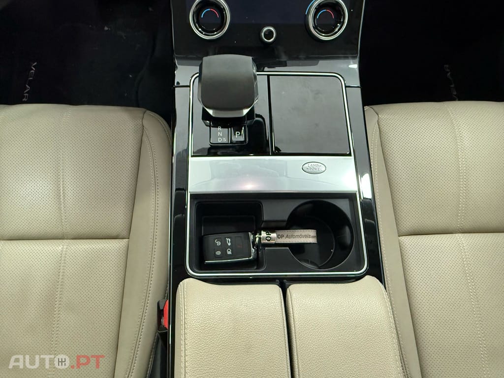 Land Rover Velar 2.0 D200 AWD R-Dynamic S