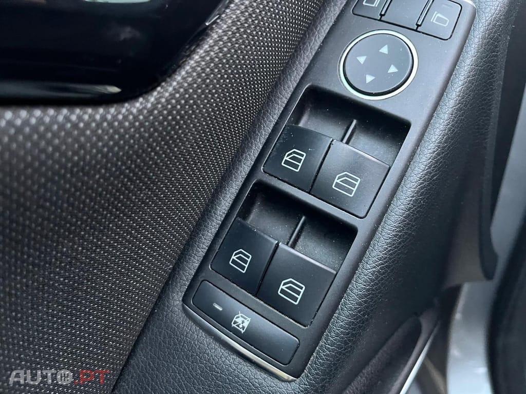 Mercedes-Benz C 220 C 220 CDI Station Classic BlueEFFICIENCY