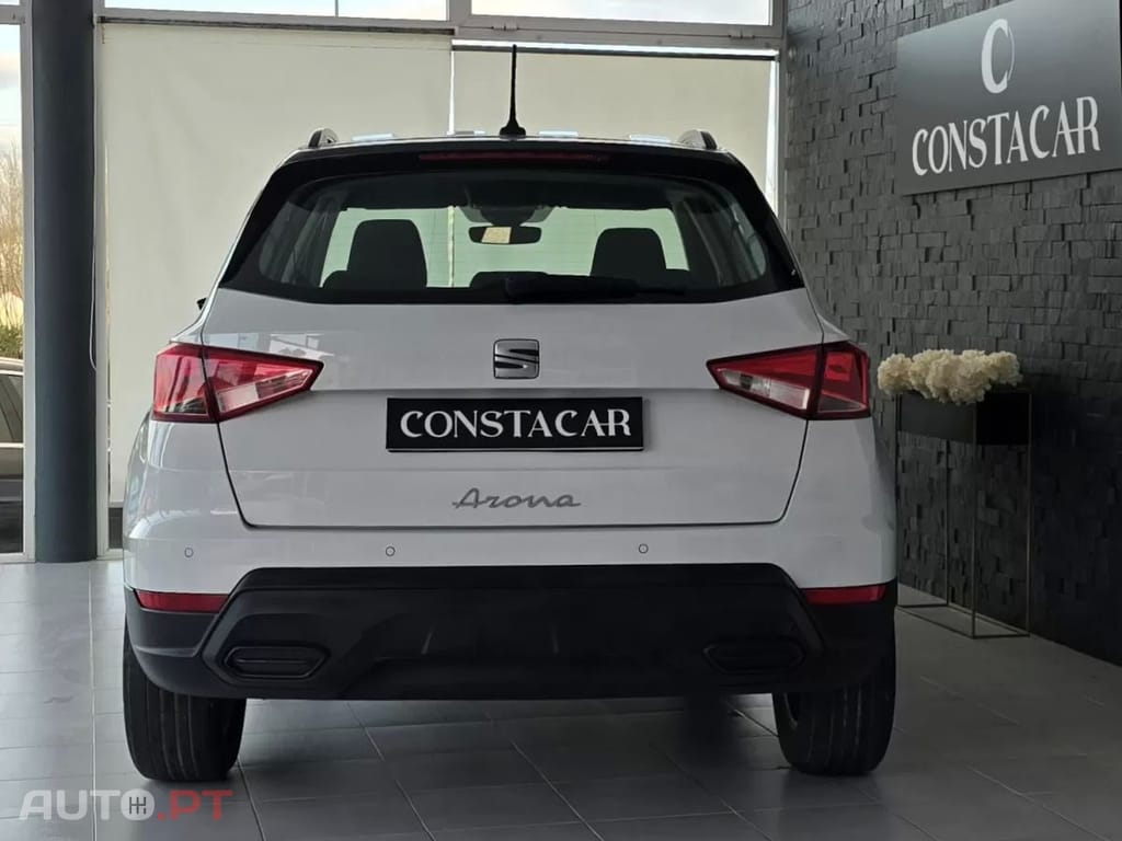 SEAT Arona 1.0 TSI Style — fotografia 8