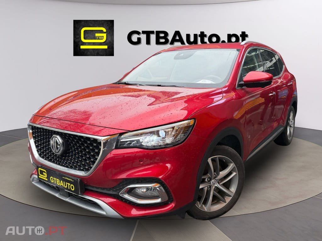 MG EHS PHEV Hybrid Luxury
