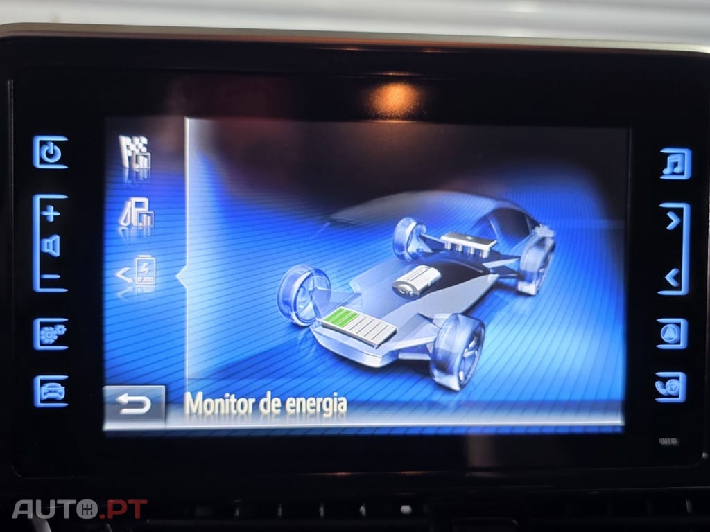 Toyota C-HR 1.8 Hybrid Square Collection