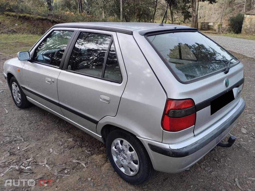 Skoda Felicia FELICIA VAN 1.9 GLX D - 5 Portas