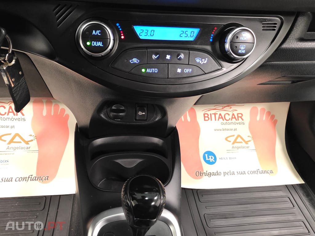 Toyota Yaris HSD Comfort+P.Style