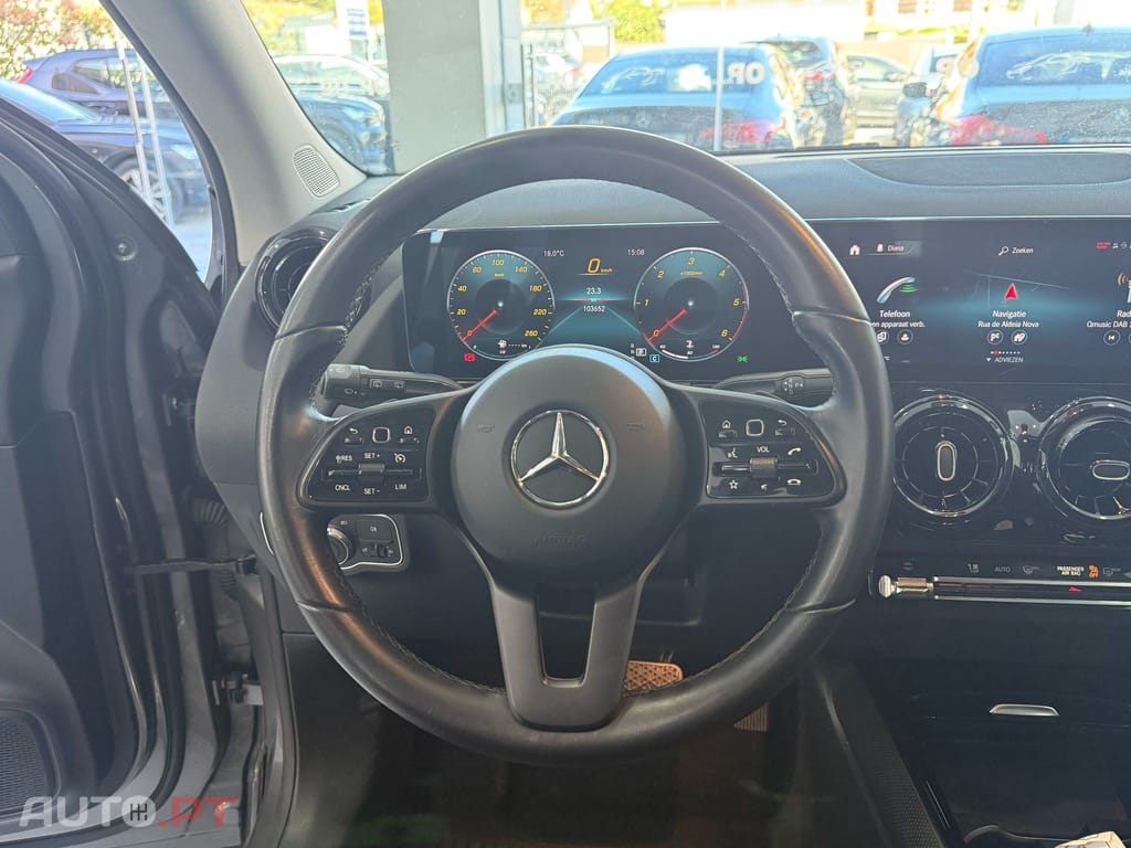 Mercedes-Benz GLA 180 d Style