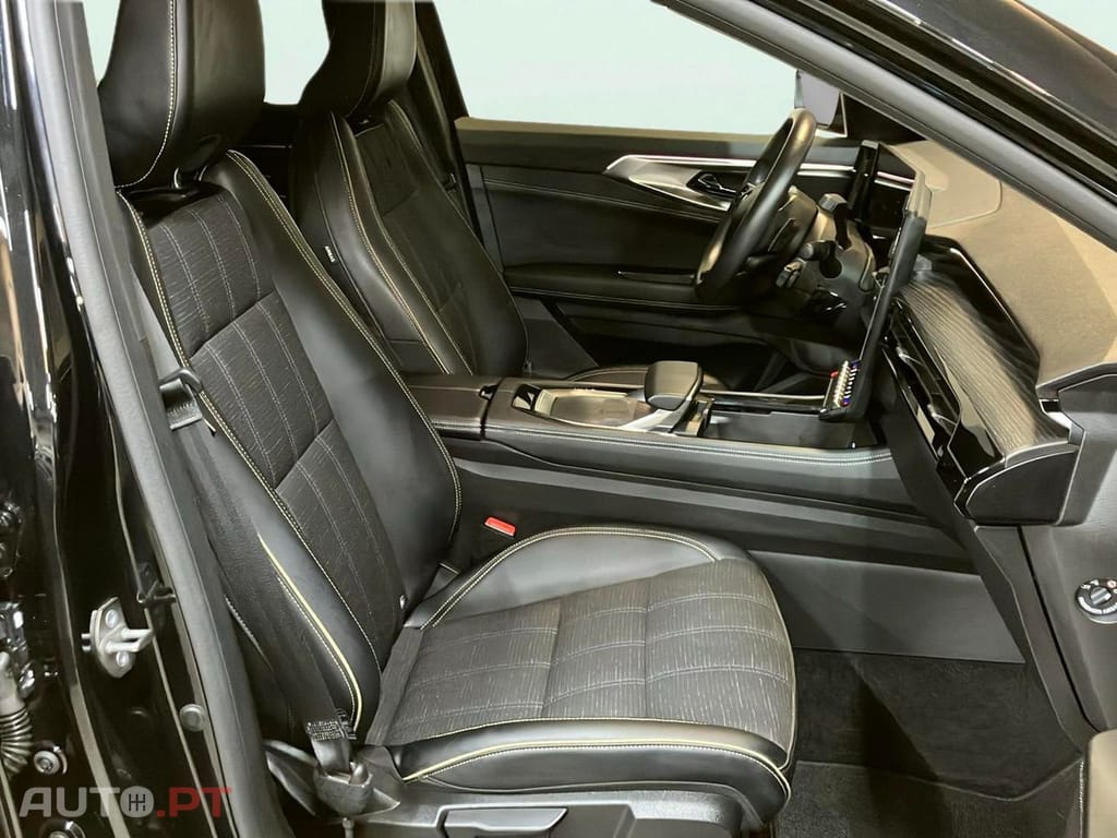 Renault Austral 1.3 E-Tech Iconic