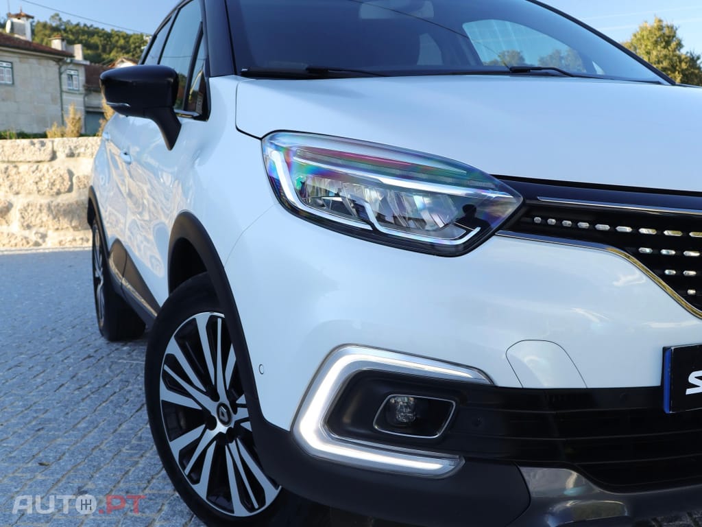 Renault Captur 1.3 TCe Initiale Paris EDC