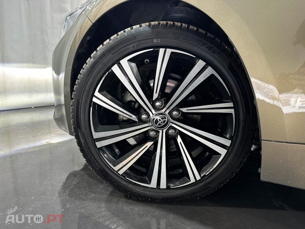 Toyota Corolla 1.8 Hybrid Comfort+P.Sport