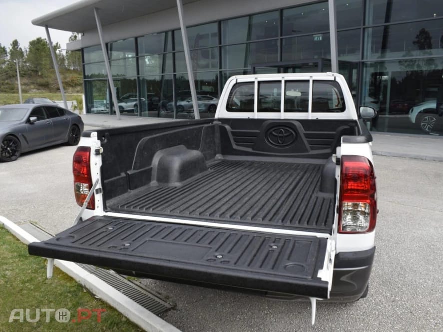 Toyota Hilux 2.4 D-4D 4WD