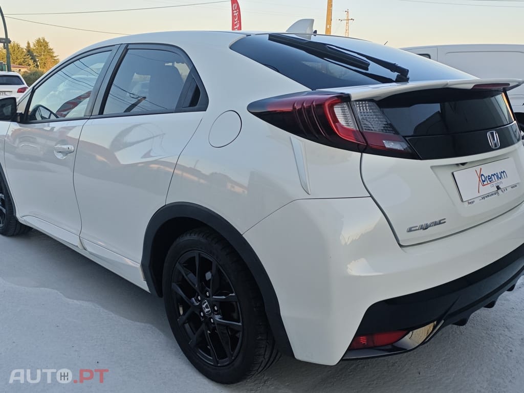 Honda Civic 1.6 i-DTEC Sport Connect Navi