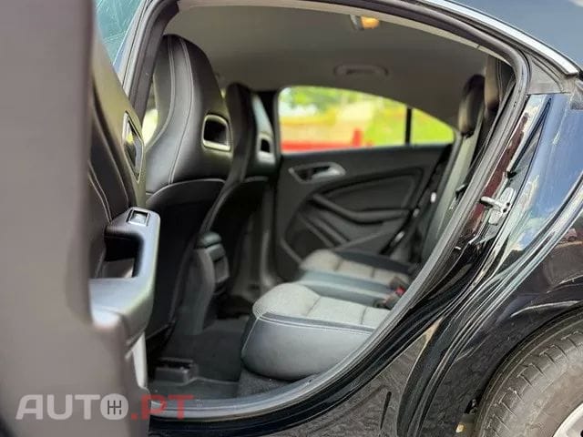 Mercedes-Benz CLA 180 CDi Urban