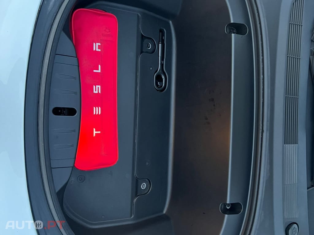 Tesla Model 3 Performance Dual Motor AWD