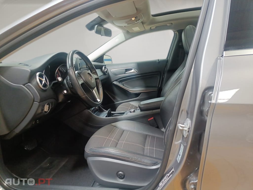 Mercedes-Benz GLA 200 (CDI) d 4Matic 7G-DCT