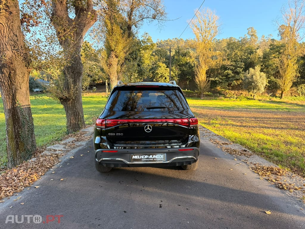 Mercedes-Benz EQB 250 AMG Line