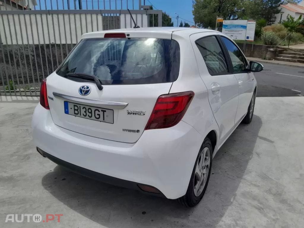 Toyota Yaris 1.5 HSD Comfort+P.Style
