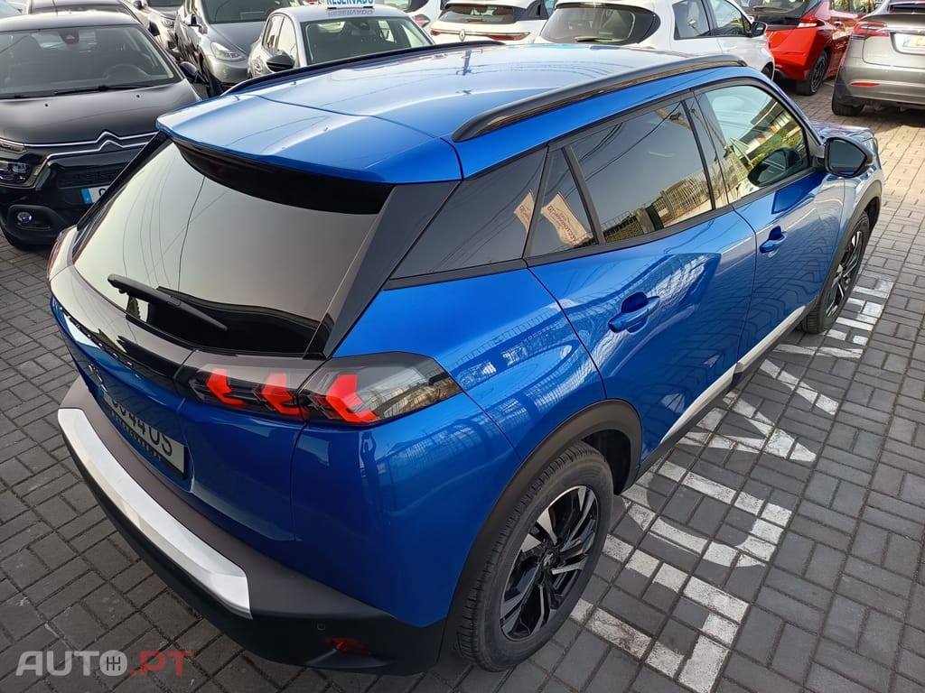 Peugeot E-2008 50 kWh Allure