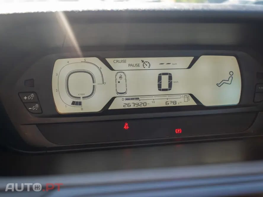 Citroen C4 Picasso 1.6 HDI 7L