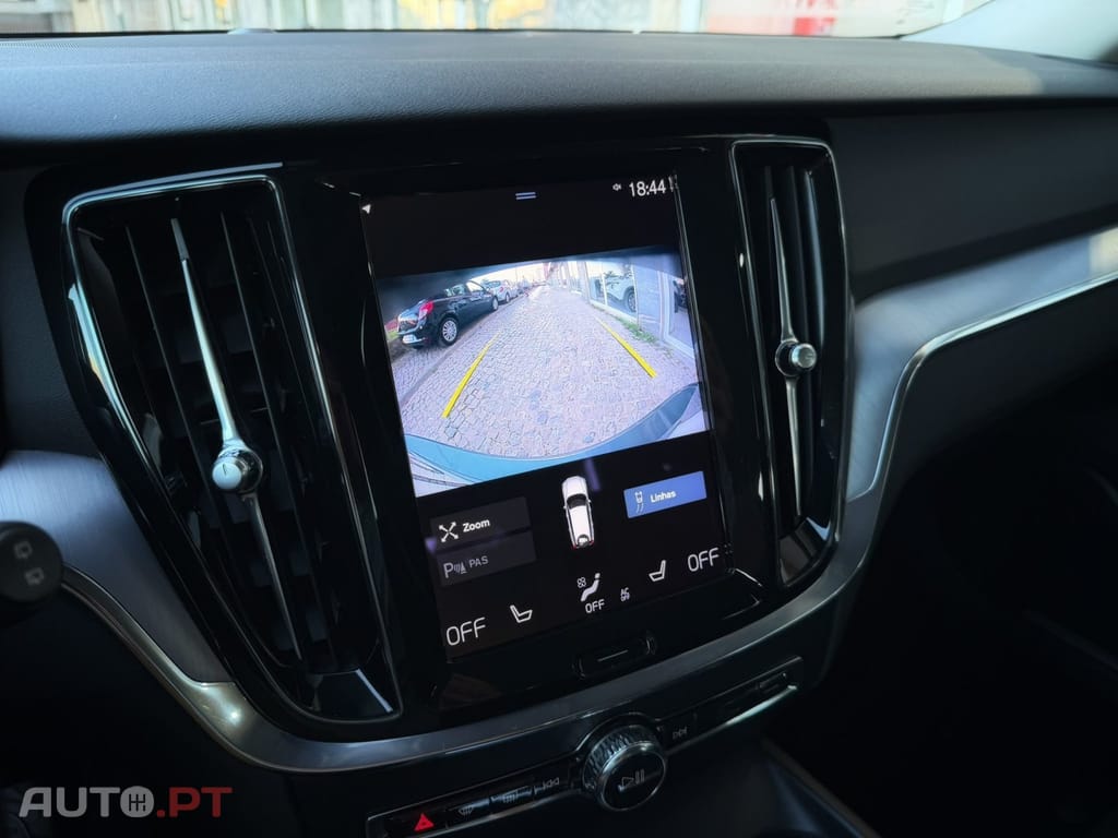 Volvo V60 2.0 D3 Momentum