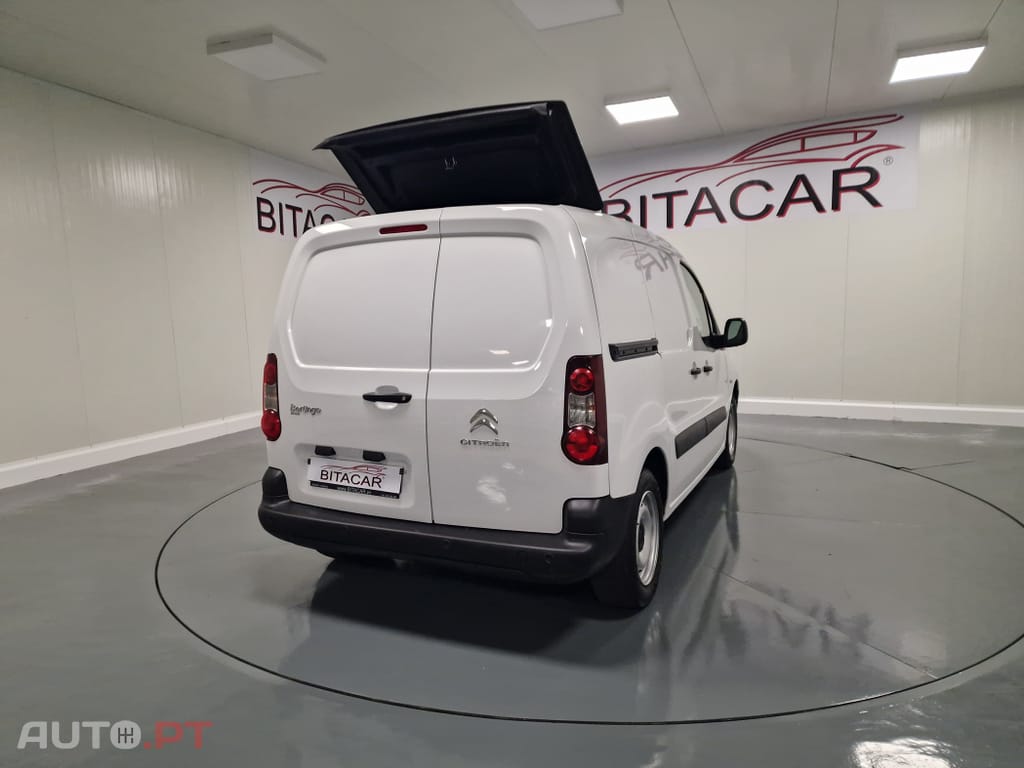 Citroen Berlingo 1.6 BLUEHDI 100CV GIRAFON IVA DEDUTIVEL