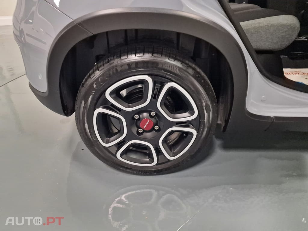 Fiat Panda 1.0 HYBRID CITY LIFE