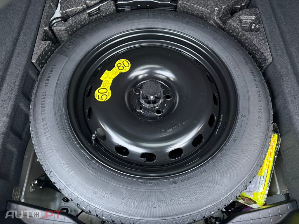 Land Rover Velar 2.0 D200 AWD R-Dynamic SE