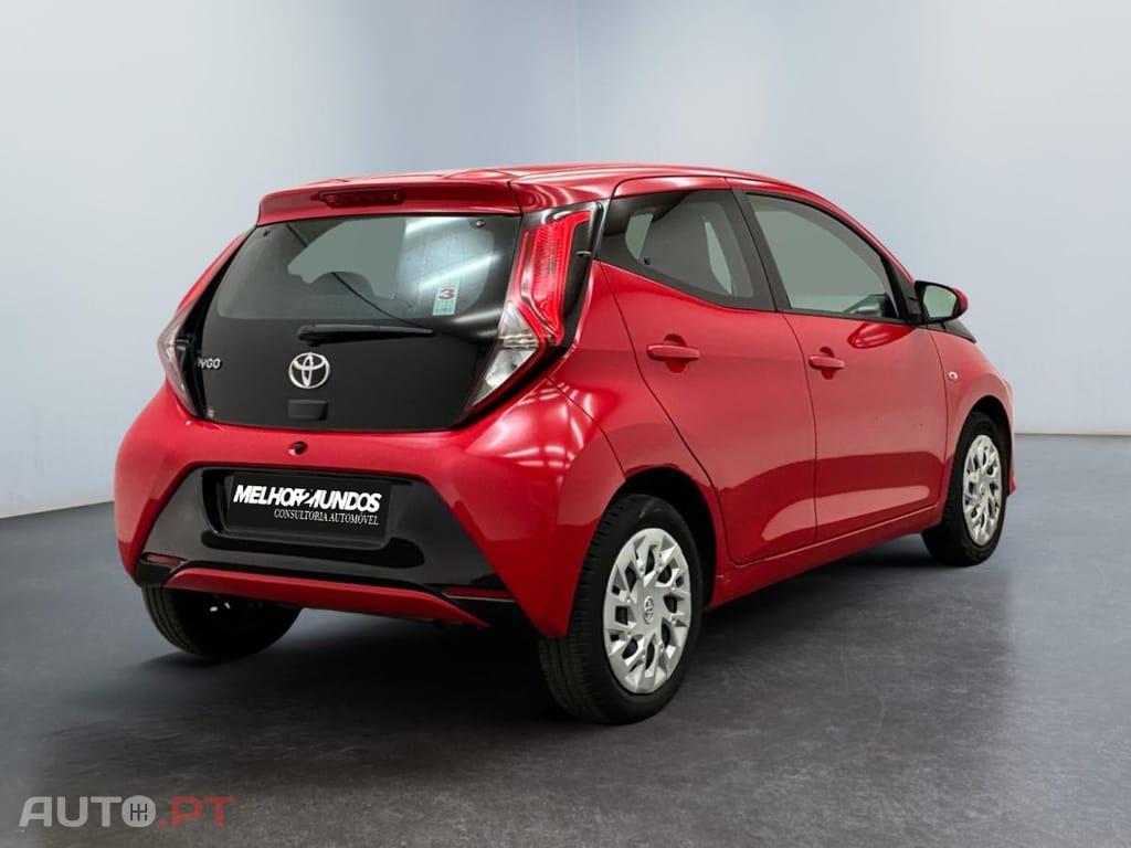 Toyota Aygo 1.0 VVT-i x