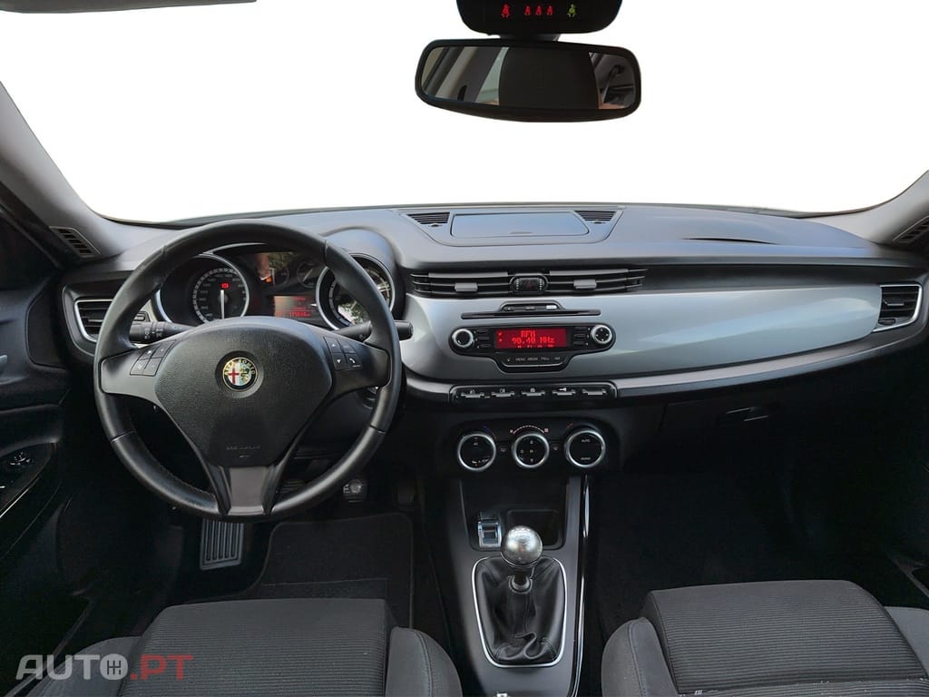 Alfa Romeo Giulietta 1.6 JTDm Distinctive