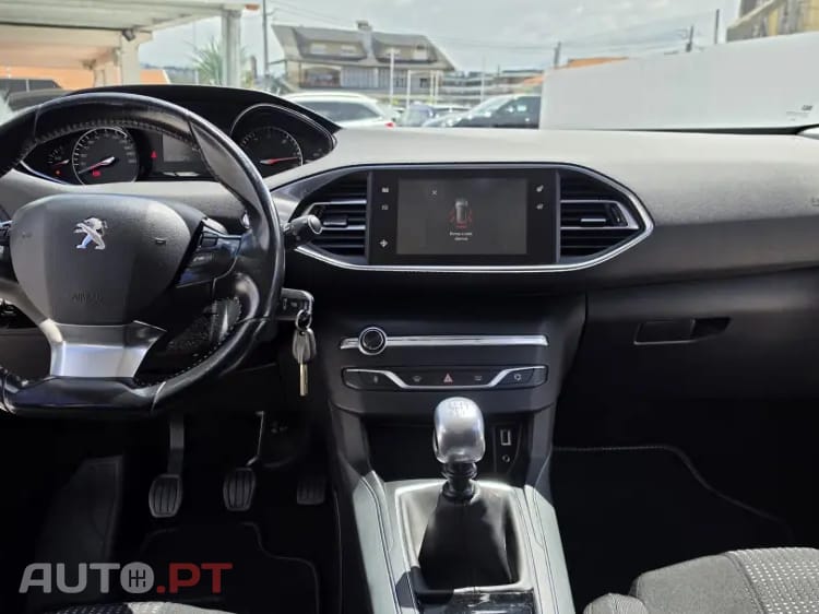 Peugeot 308 SW 1.6 BlueHDi Style