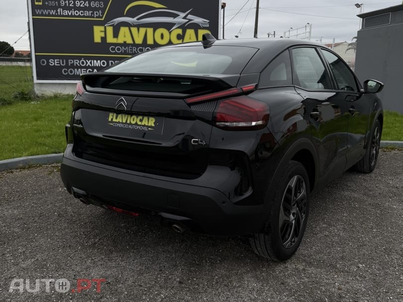 Citroen C4 1.2 PureTech Shine EAT6