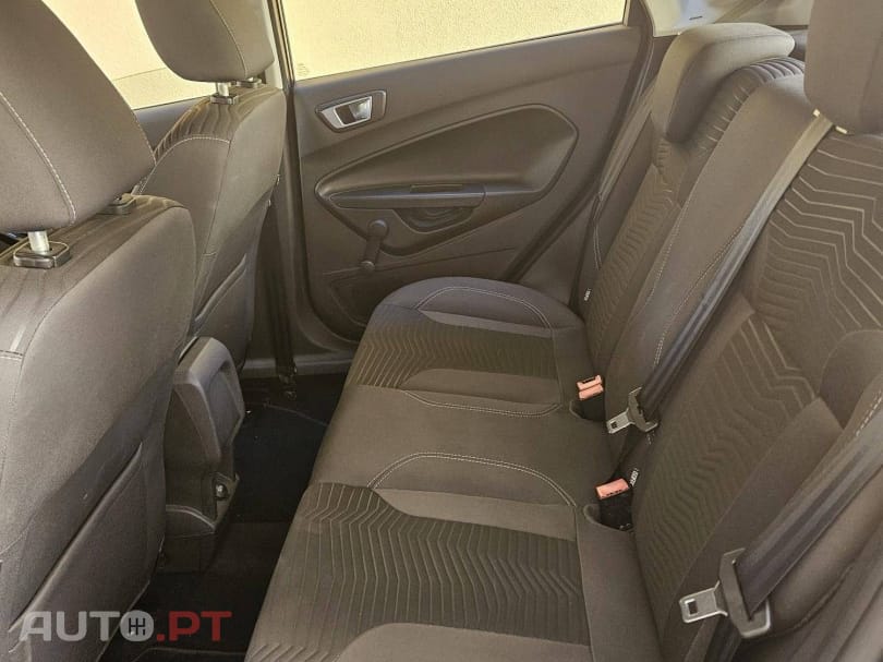 Ford Fiesta 1.5 TDCi TITANIUM