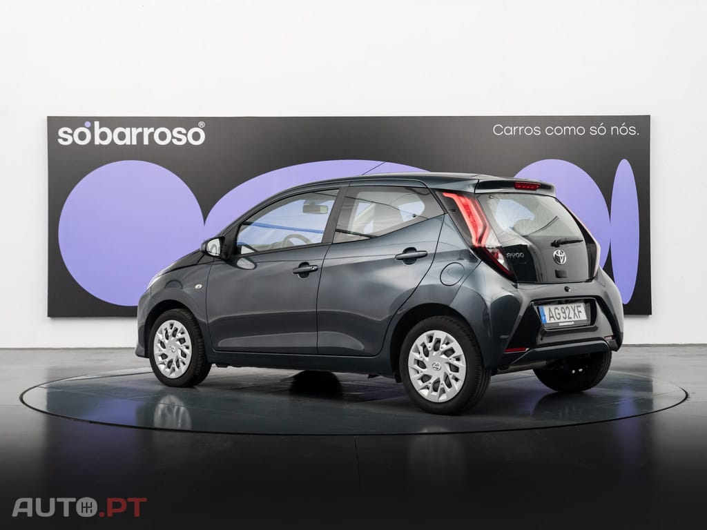 Toyota Aygo 1.0 X-Play+X-Touch