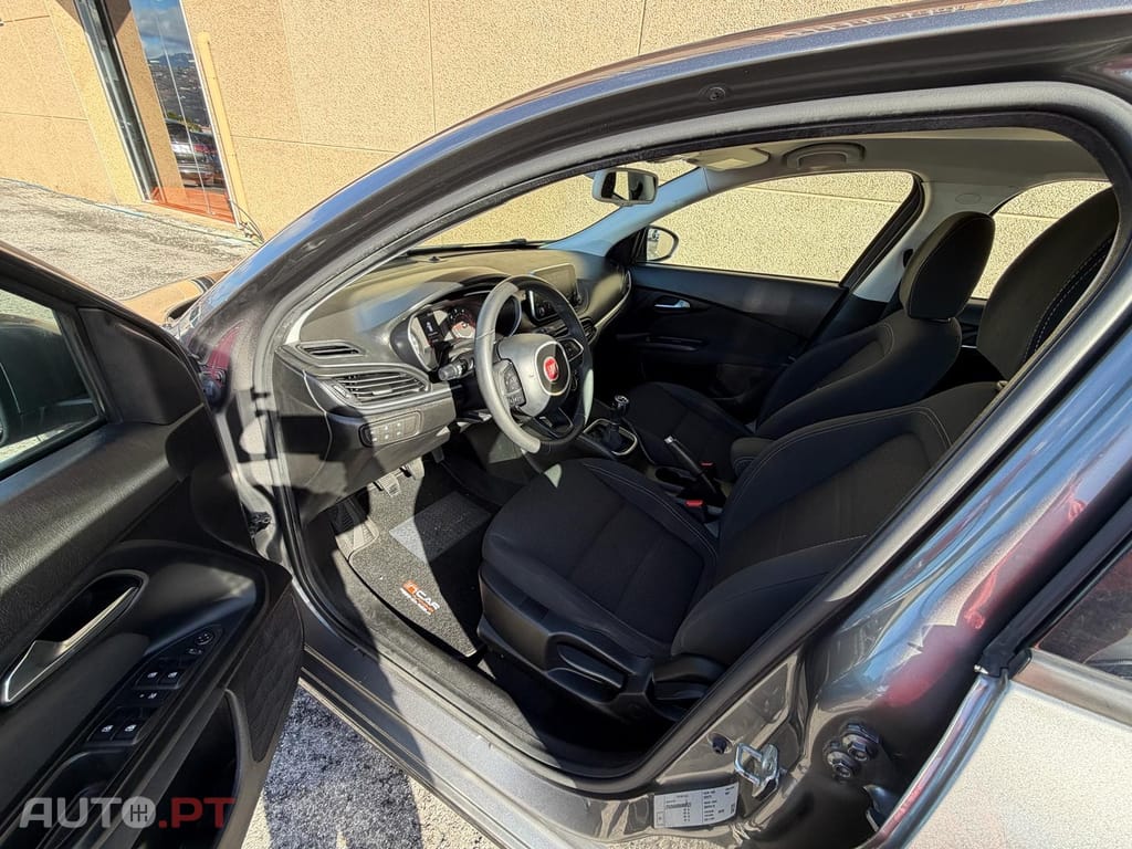 Fiat Tipo 1.3 M-Jet Mirror