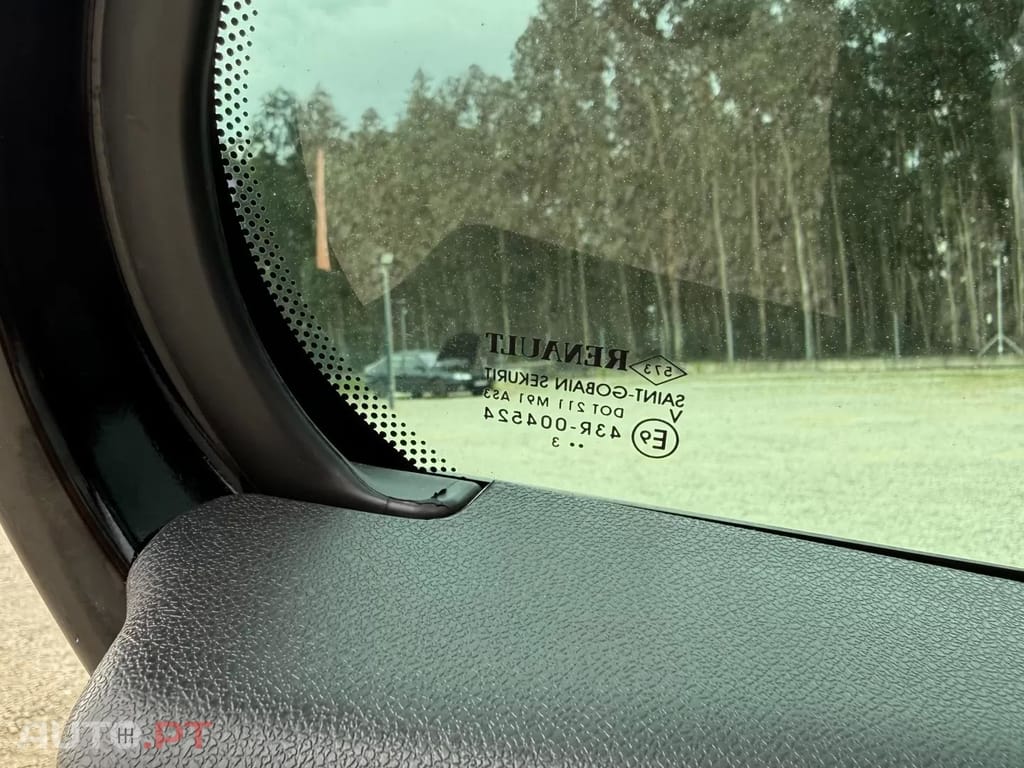 Renault Mégane Sport Tourer 1.5 dCi GT Line SS — fotografia 16