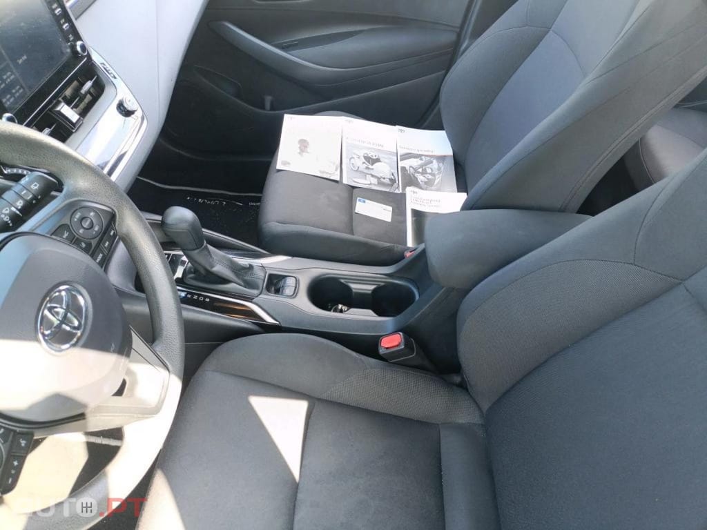 Toyota Corolla Touring Sports 1.8 Hybrid Active