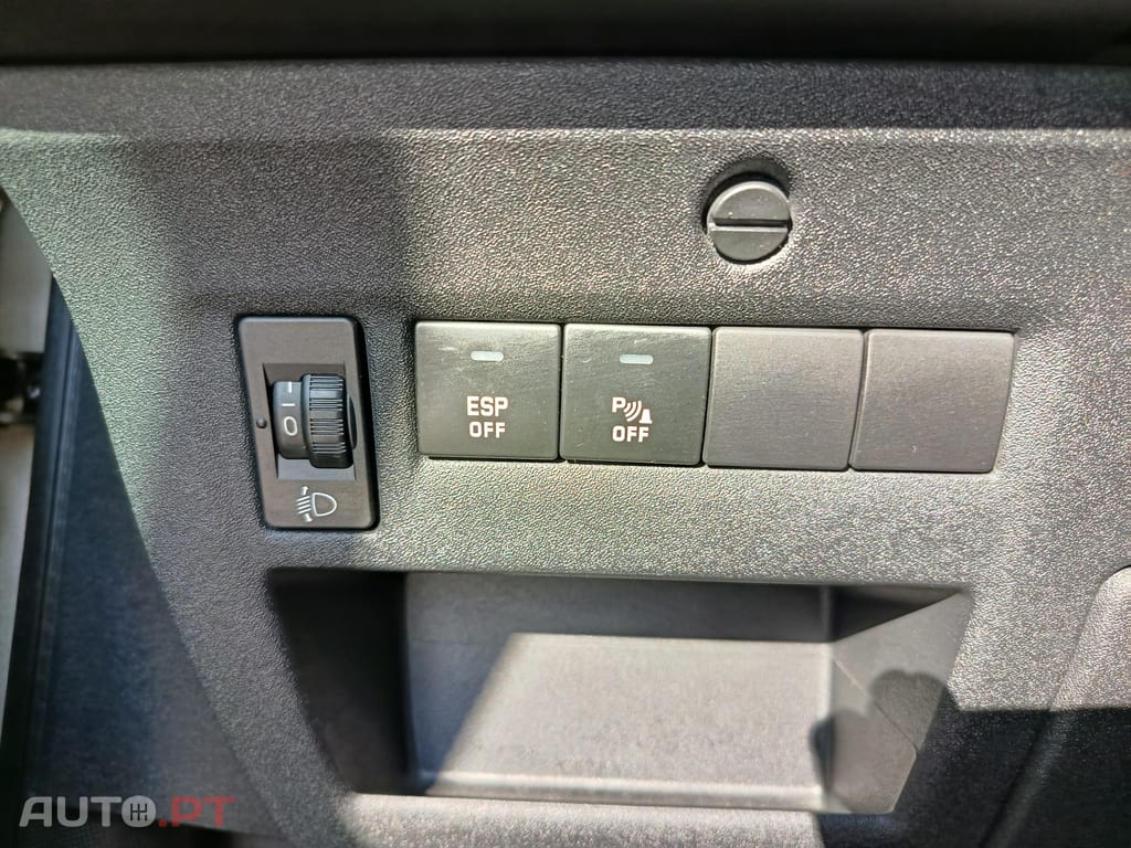 Citroen C4 1.6 HDi 110 cv VTR Pack