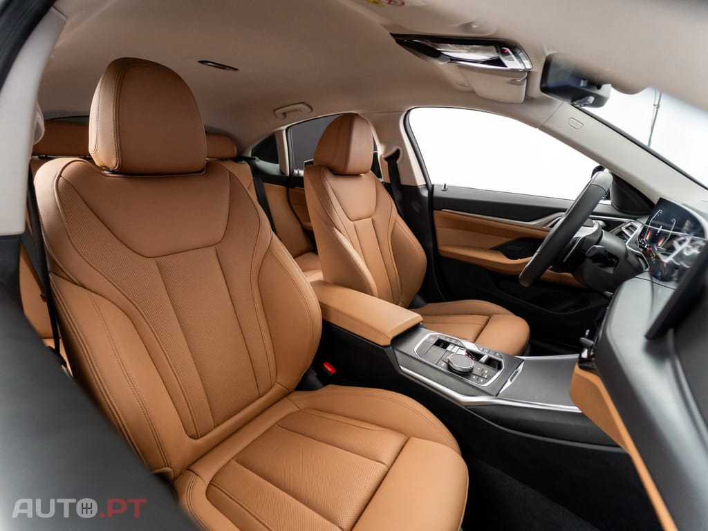 BMW 420 i Pack Desportivo M Auto