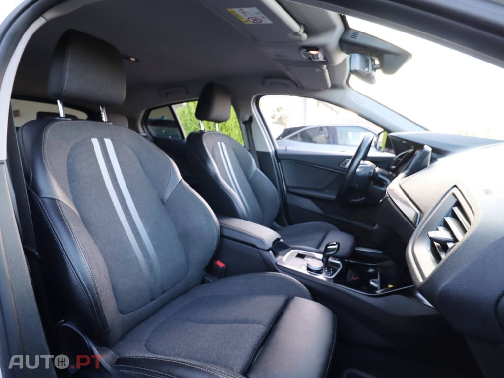 BMW 118 i Aut. Sport Line