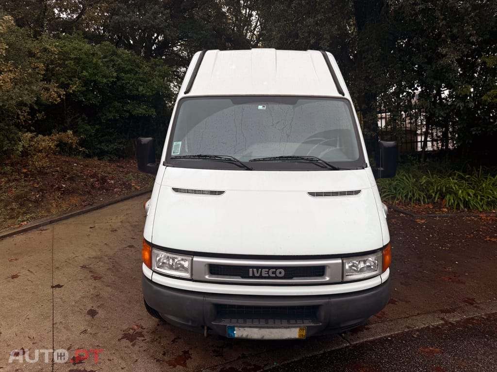 Iveco Daily 35C13 2.8 126CV 2002 175MILKM REAIS