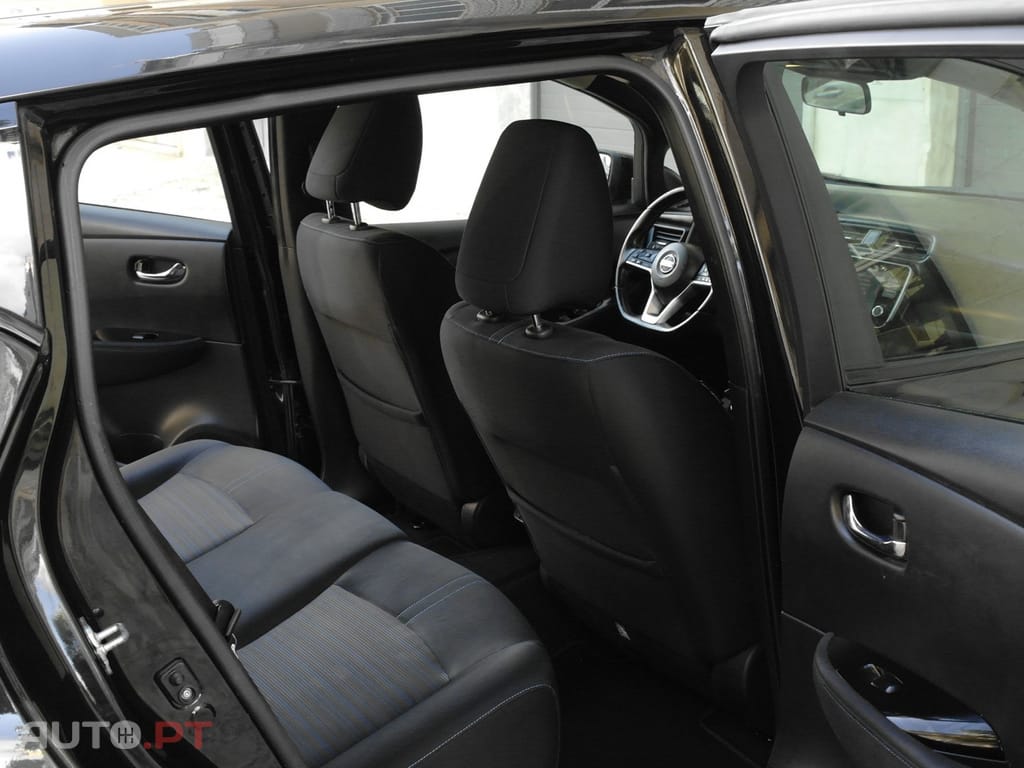Nissan Leaf Acenta